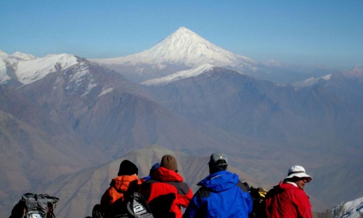 Вулканы, Эльбрус и Эквадор: обзор восхождений омских альпинистов