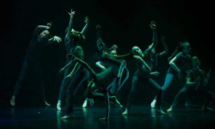 Мысль через движение:  юные воспитанники Центра современной хореографии выступили на сцене Дома актёра