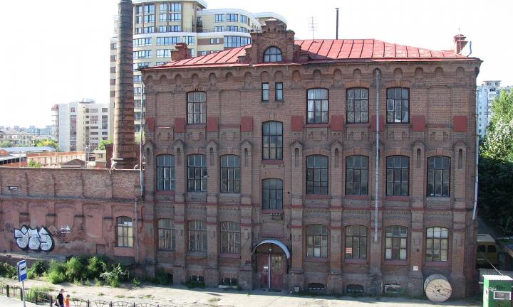 Одно из красивейших зданий Омска планируют «заселить» дизайнерами и промышленниками