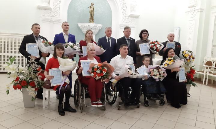 В Омске принимают заявки на премию мэра для людей с ограниченными возможностями
